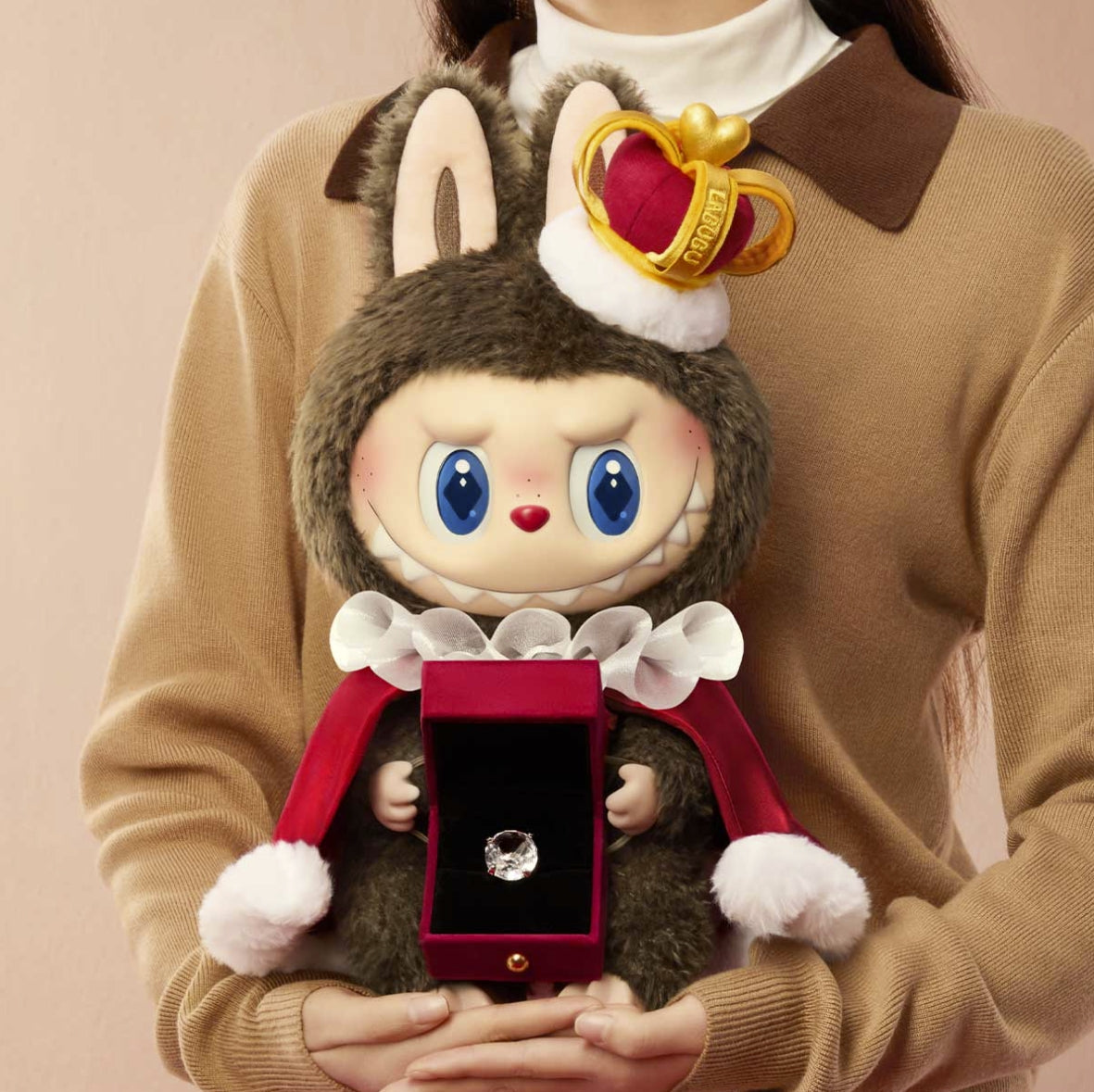 THE MONSTERS Let's Checkmate Series-Vinyl Plush Doll